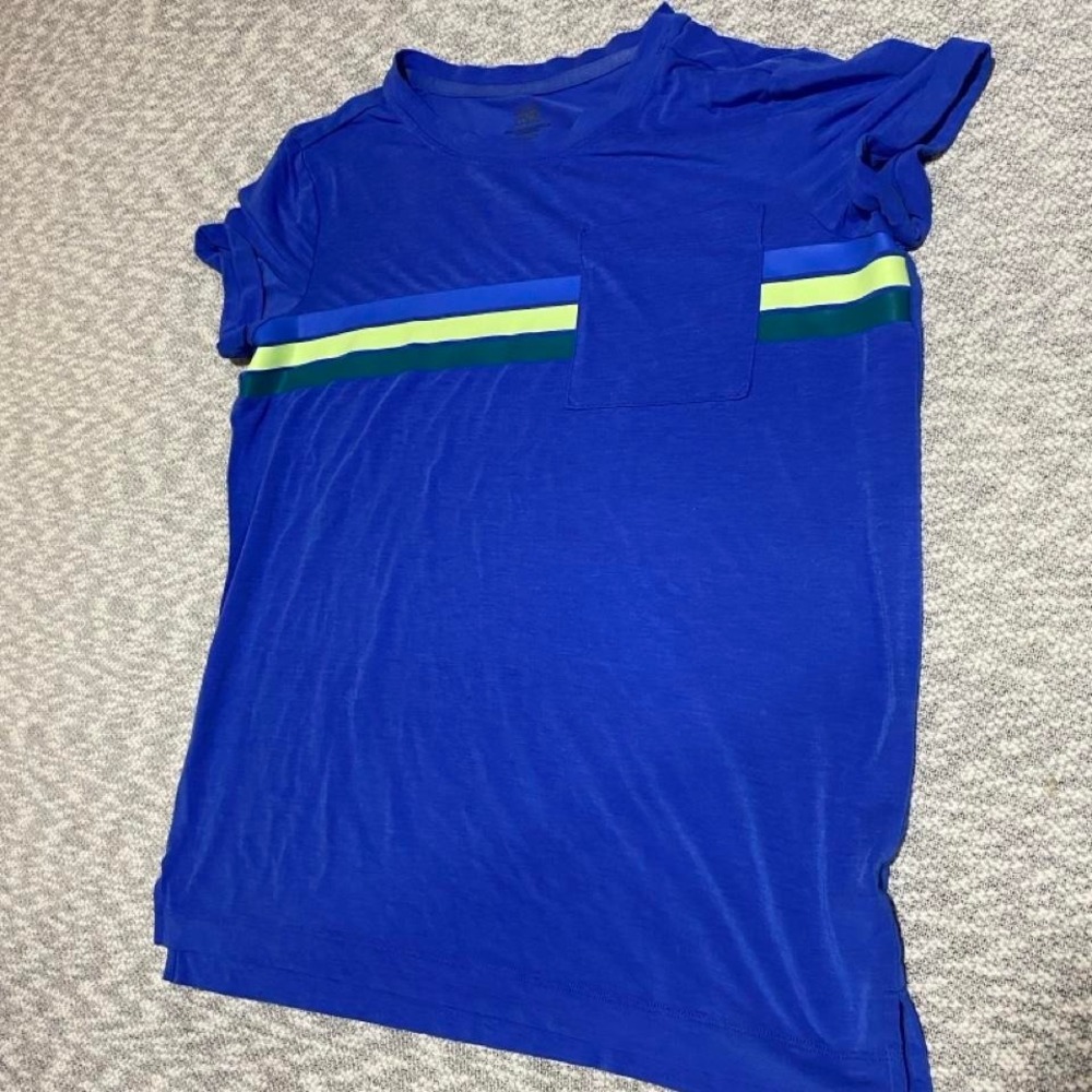 Athleta Girl Blue and green striped pocket tee XXL/16 girl. SKU-A599